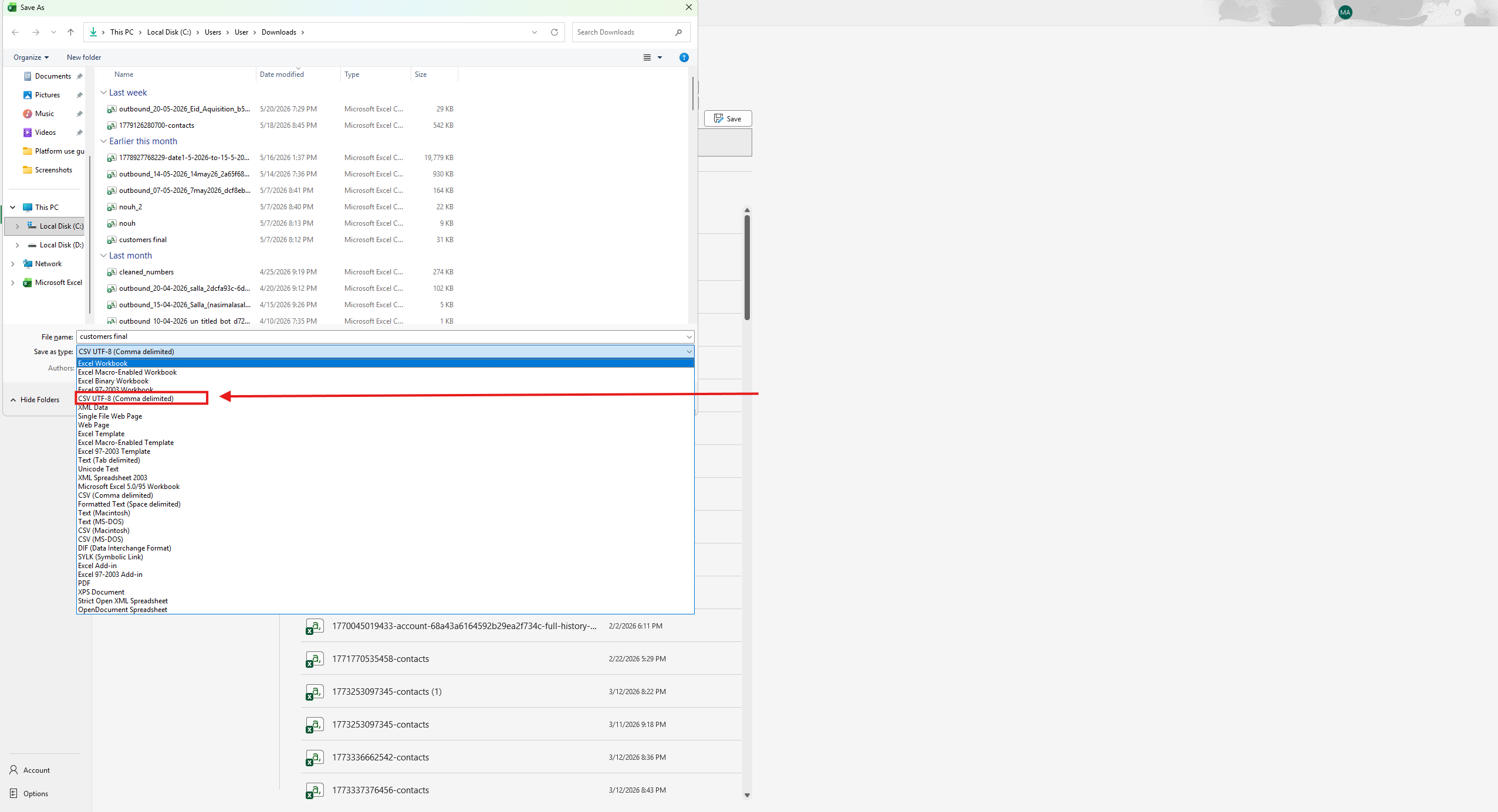 نافذة Save As مفتوح فيها قائمة Save as type، وخيار CSV UTF-8 مظلّل بإطار أحمر